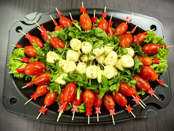 Πιατέλα 30 τμχ mini sticks caprese