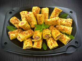 Πιατέλα 20 τμχ μισές κρέπες γαλοπούλα, emmental και επικάλυψη regato