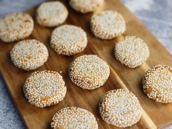 Πιατέλα catering 30 τμχ ταρτάκια ταχίνι νηστίσιμα              