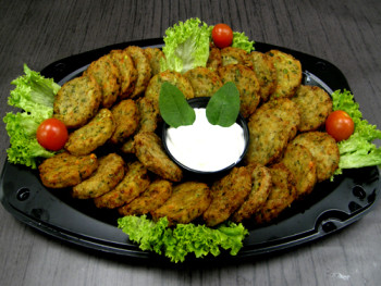 Vegan platter 25 pcs. Greek zucchini meatballs & ketchup dip   
