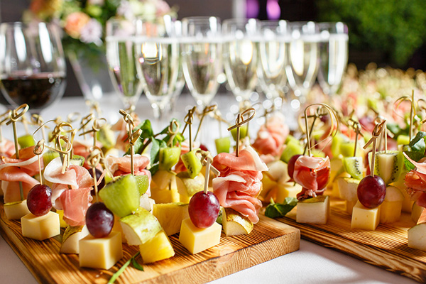 catering πάρτυ γάμου μενού